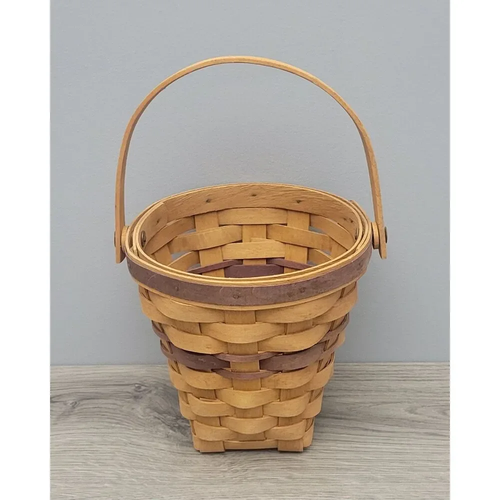 VTG 1994 Longaberger Handwoven 6 1/2 Inch Lilac Basket Dresden Ohio USA